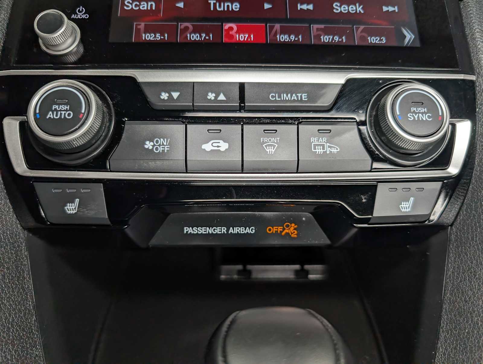 Used 2019 Honda Civic EX image 31