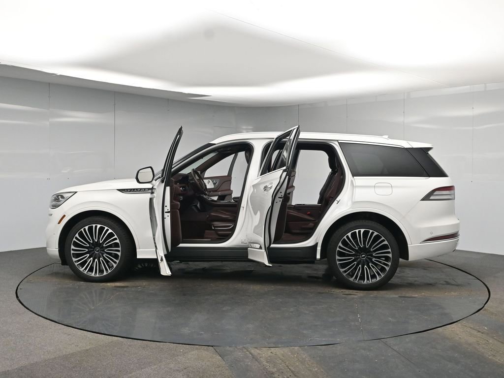 Used 2020 Lincoln Aviator Black Label w/ Dynamic Handling Package image 62