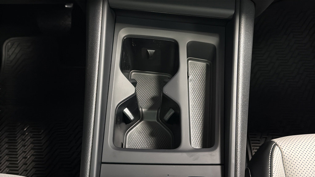 New 2026 Volkswagen Tiguan SE image 36