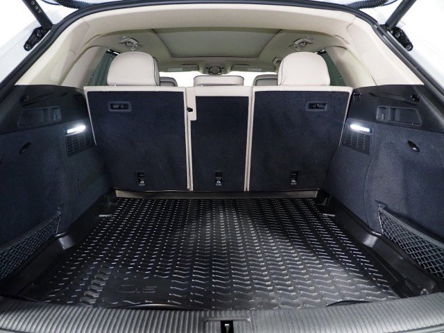 Used 2024 Audi Q5 Premium Plus w/ Premium Plus Package image 45