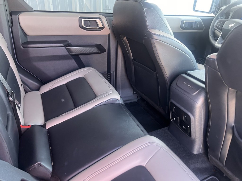 Used 2024 Ford Bronco Wildtrak image 37