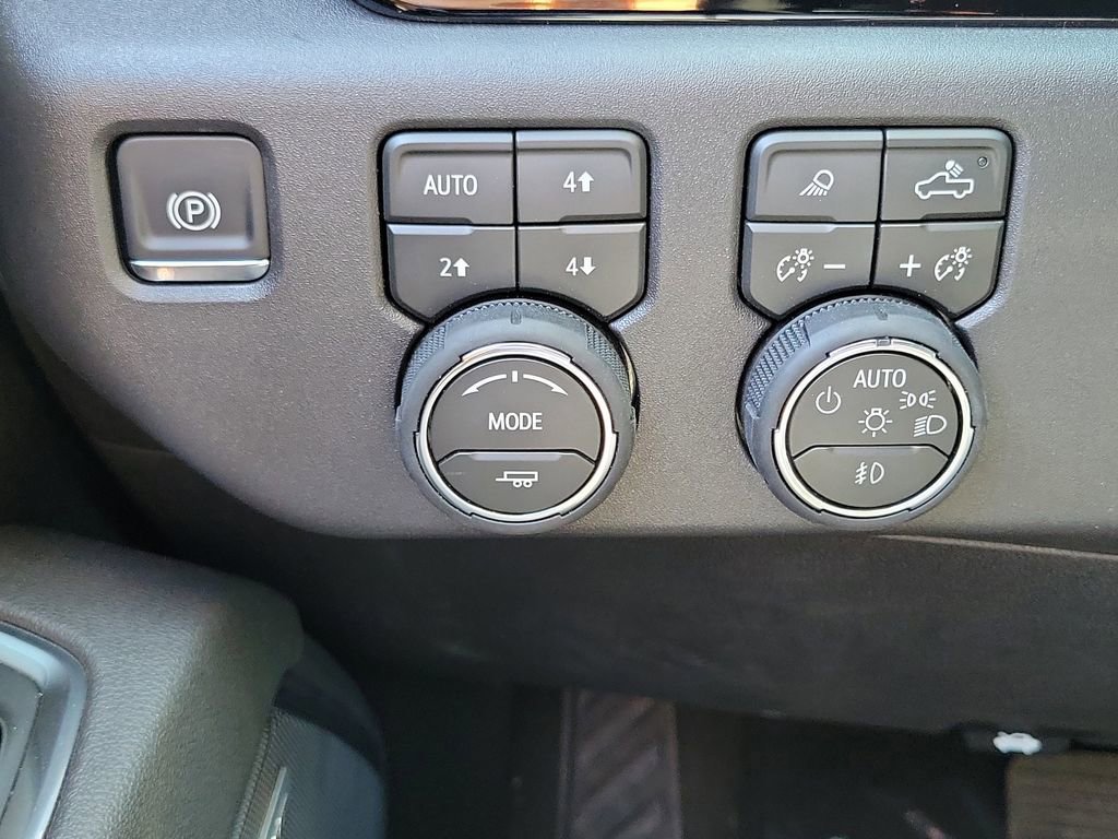 New 2026 Chevrolet Silverado 1500 LT Trail Boss w/ LT Trail Boss Premium Package image 14