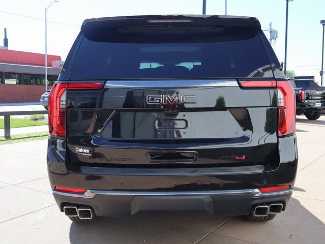 New 2026 GMC Yukon AT4 w/ AT4 Premium Plus Package AWD/4WD image 4