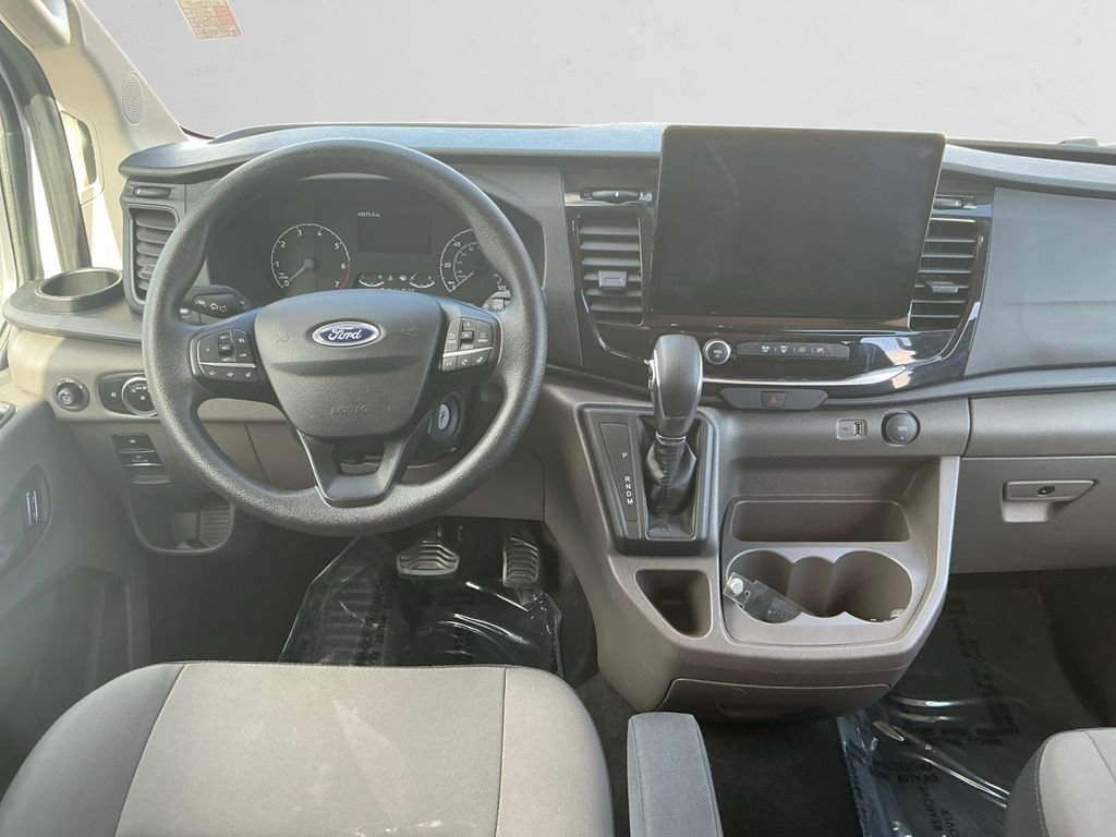 Used 2024 Ford Transit 350 XLT image 10