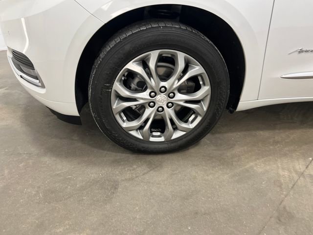 Used 2021 Buick Enclave Avenir w/ Avenir Technology Package image 19