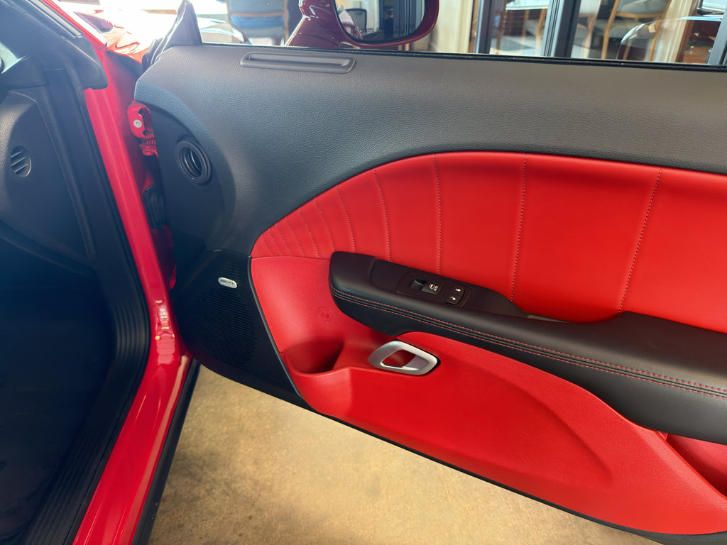 Used 2015 Dodge Challenger R/T Plus RWD image 27