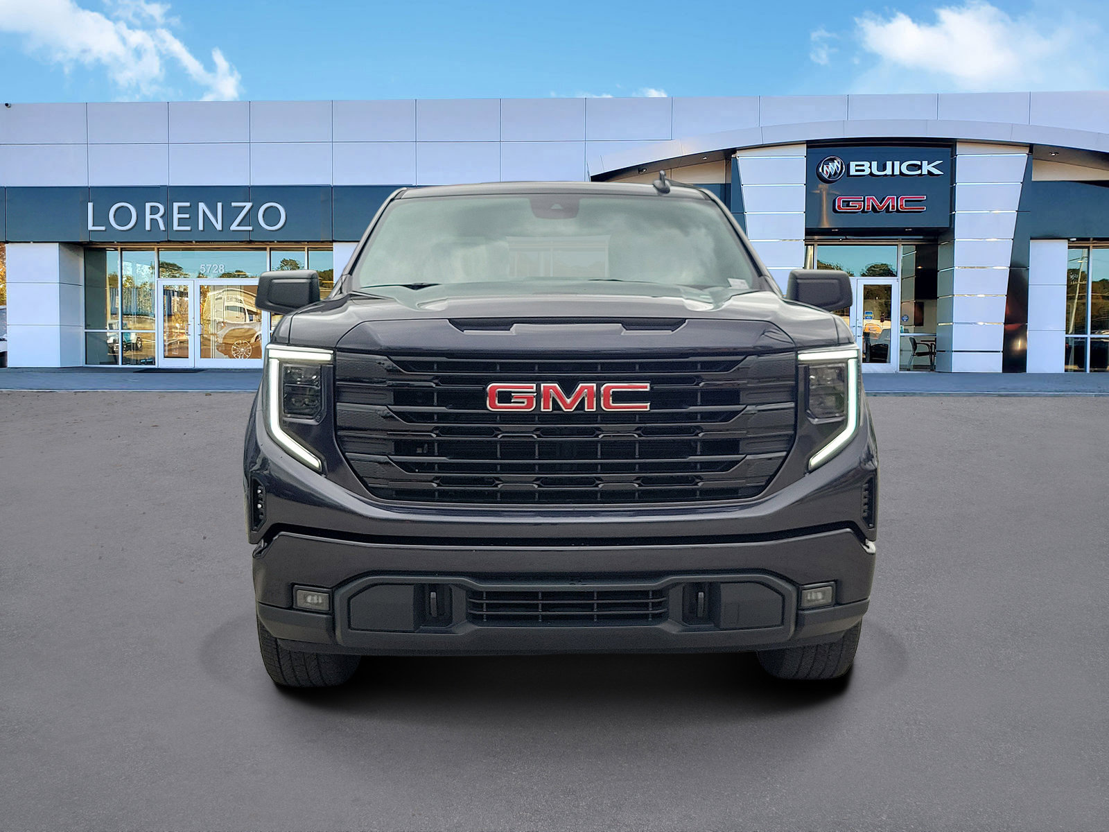 Used 2024 GMC Sierra 1500 Elevation AWD/4WD image 2