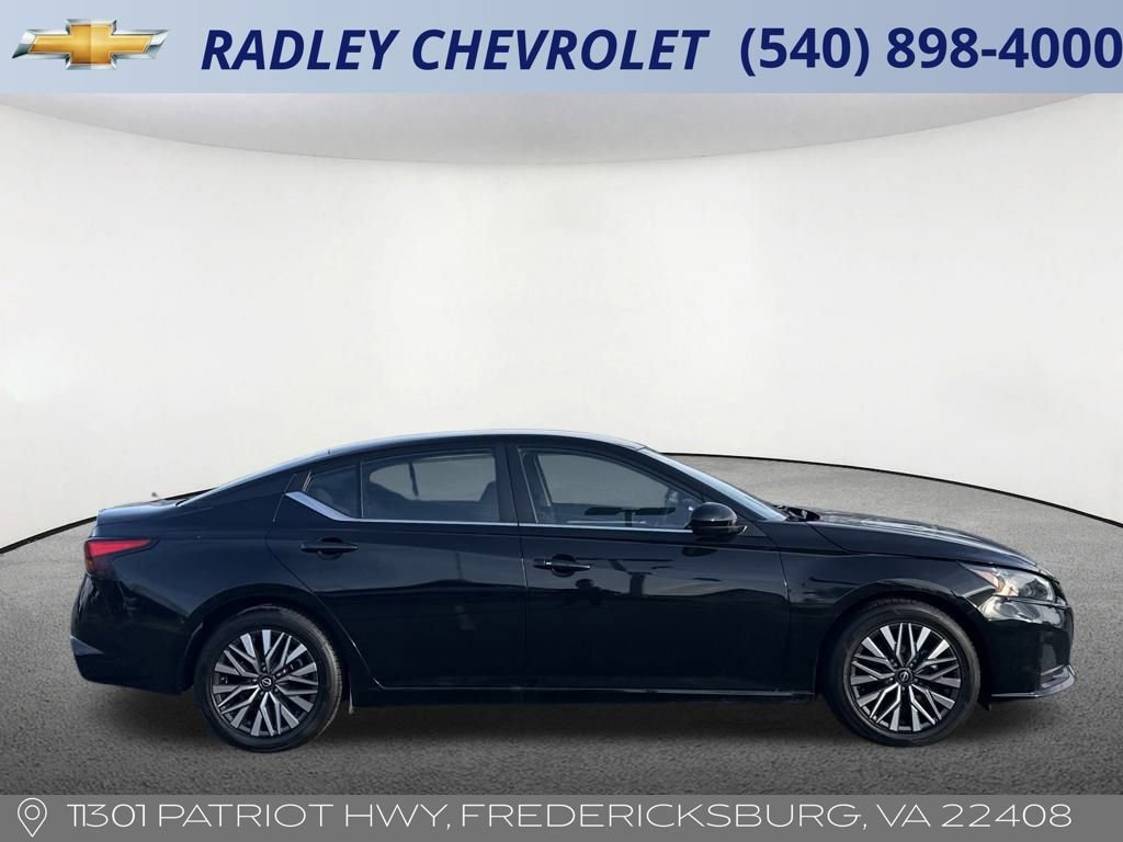 Used 2023 Nissan Altima 2.5 SV image 6