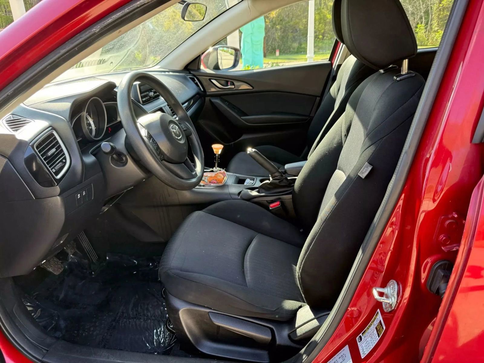 Used 2014 MAZDA MAZDA3 i Sport image 18