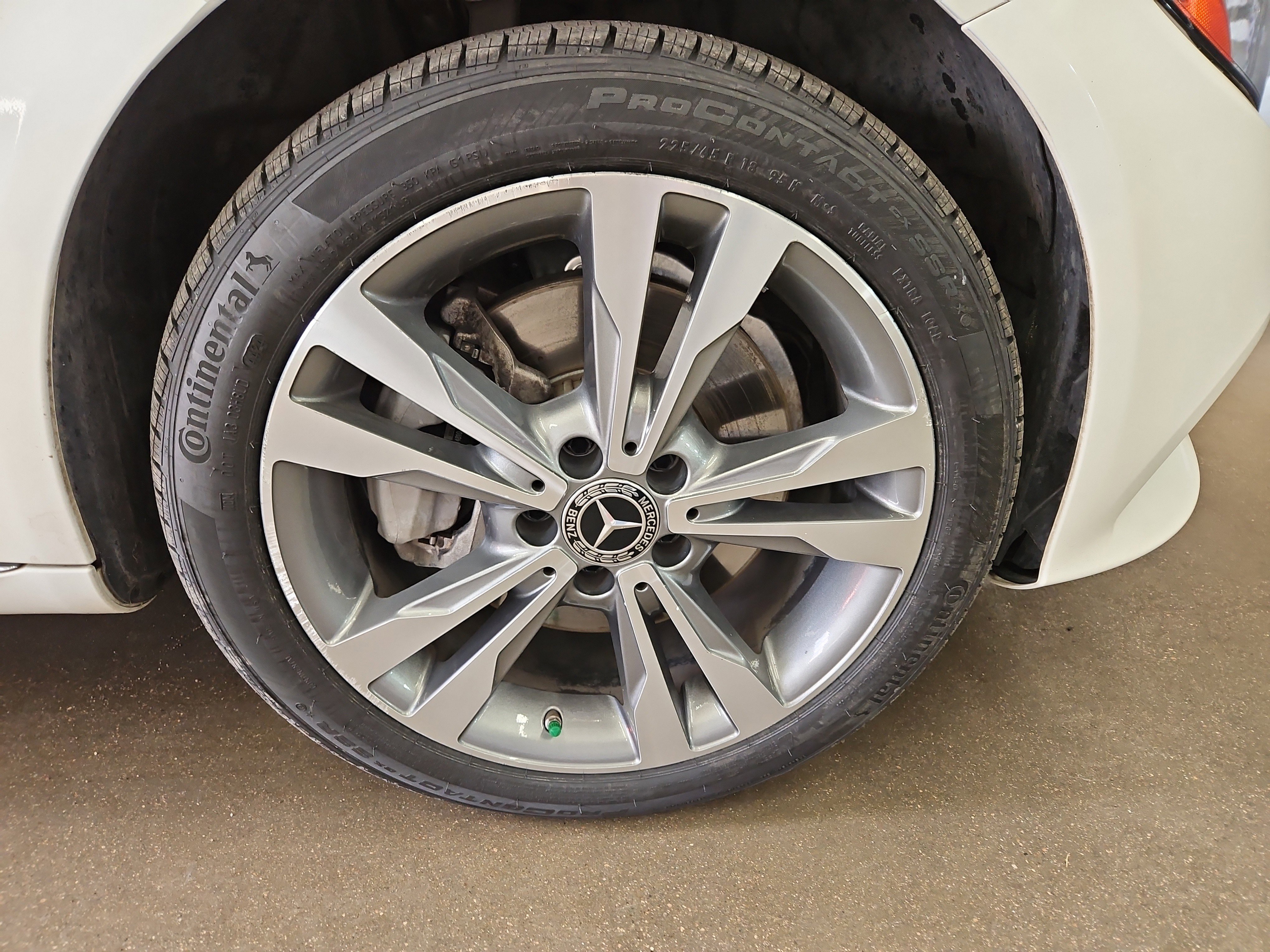 Used 2020 Mercedes-Benz C 300 4MATIC Sedan image 22