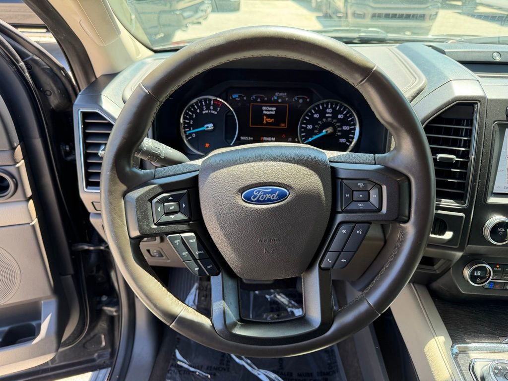 Used 2020 Ford Expedition Limited image 18