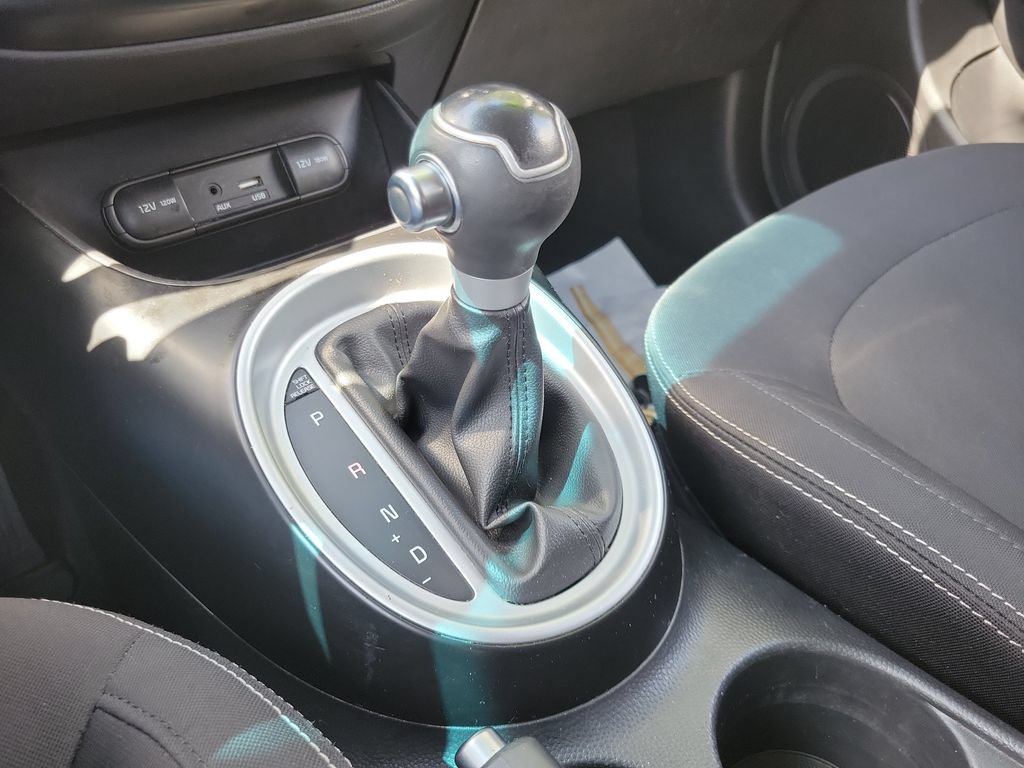 Used 2018 Kia Soul FWD image 28