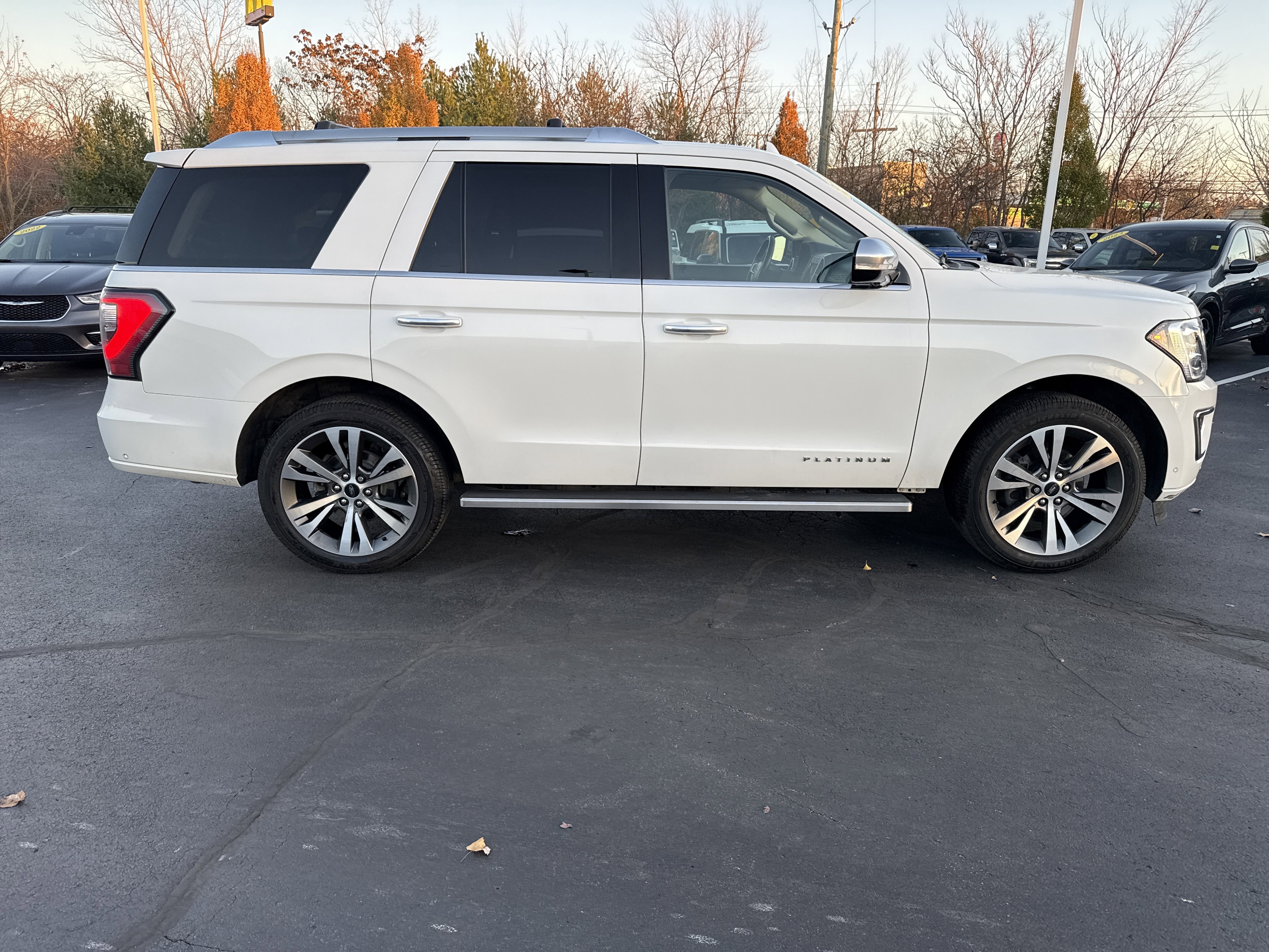 Used 2021 Ford Expedition Platinum image 10