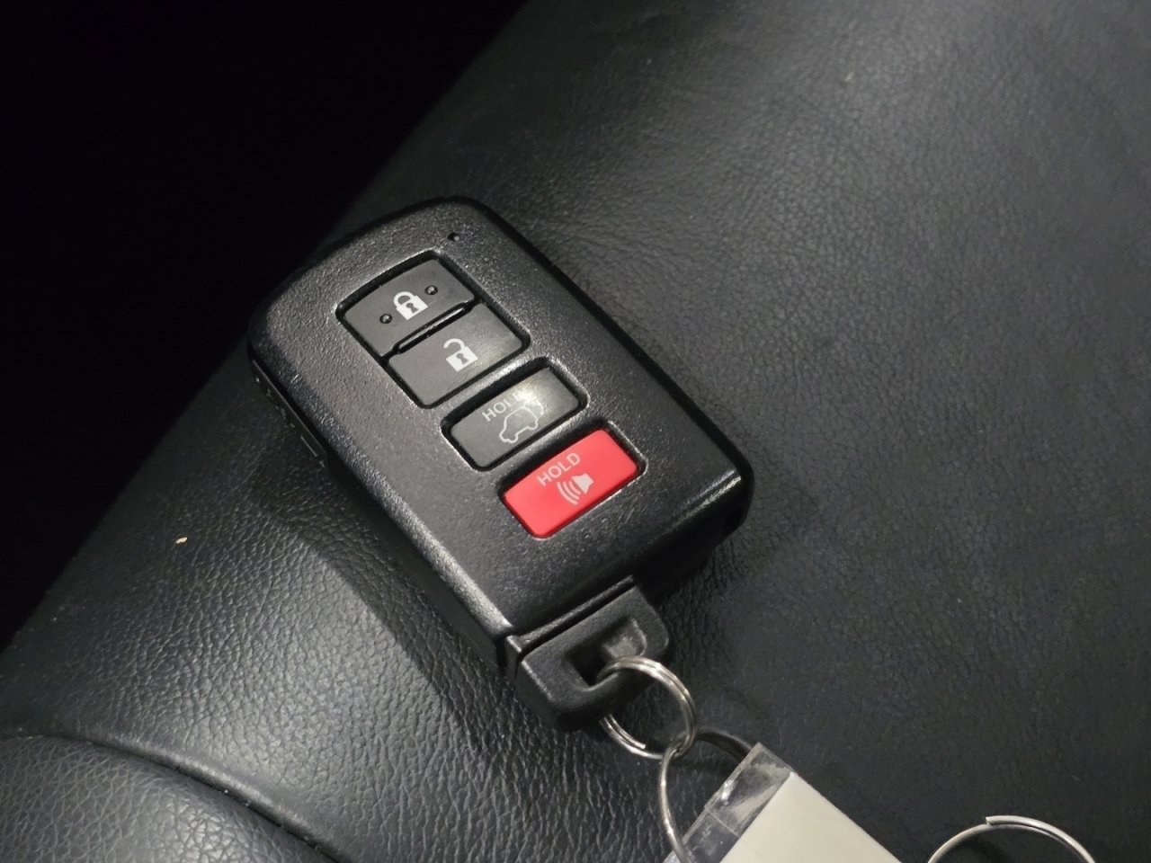 Certified 2019 Toyota Highlander XLE image 32