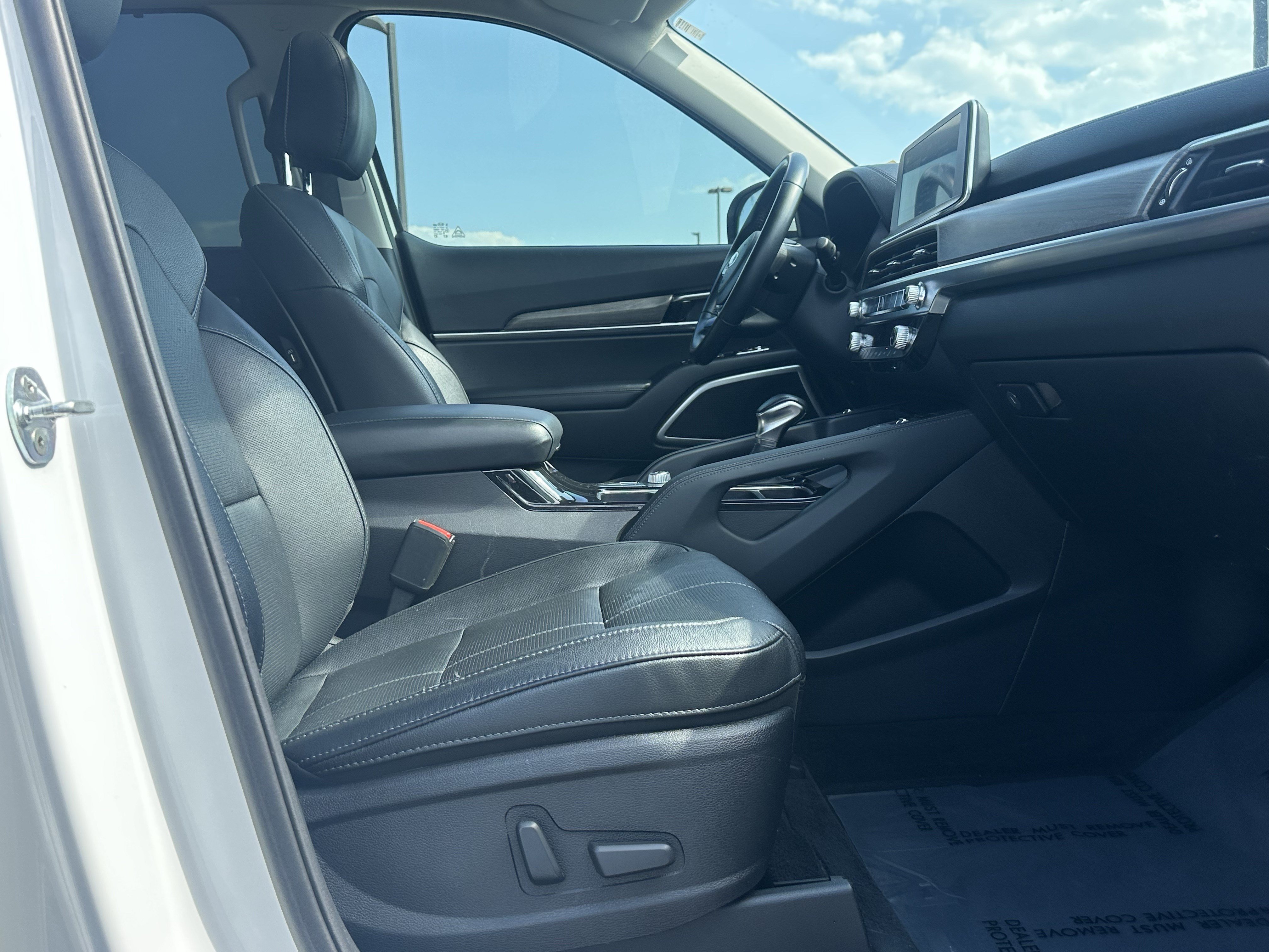 Used 2020 Kia Telluride EX w/ EX Premium Package FWD image 14