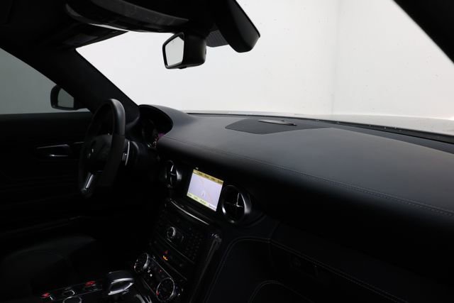 Used 2012 Mercedes-Benz SLS AMG Coupe image 77