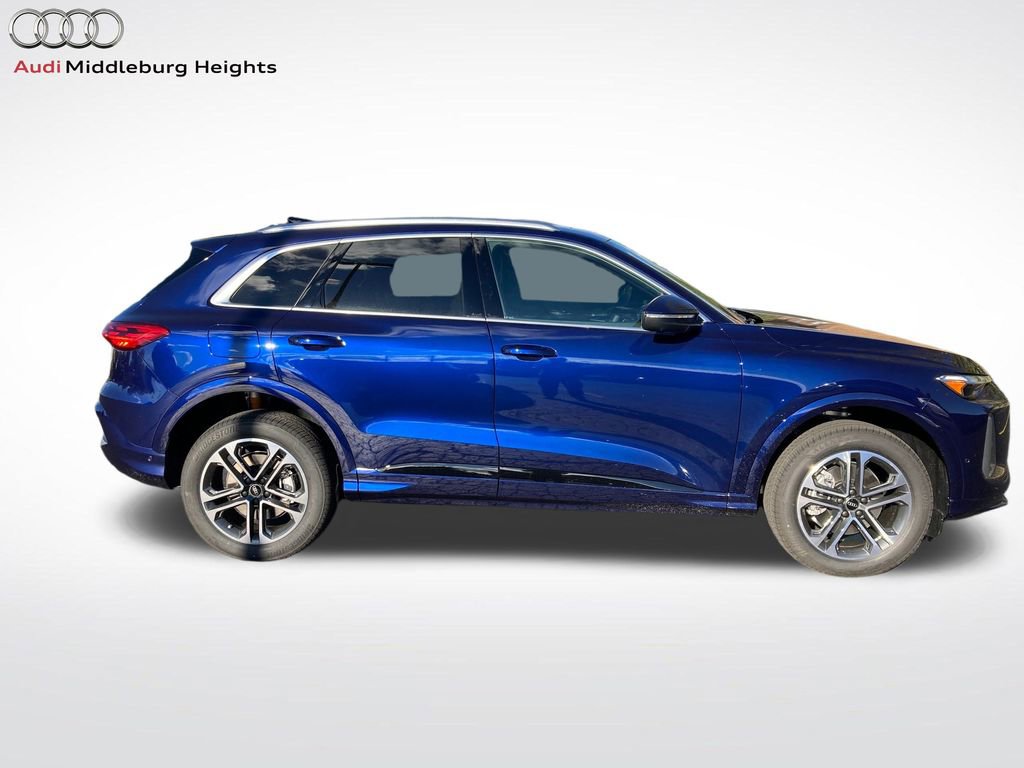New 2025 Audi Q5 Premium Plus image 8
