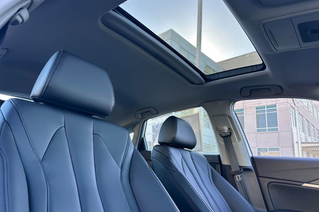 Certified 2025 Acura Integra image 17