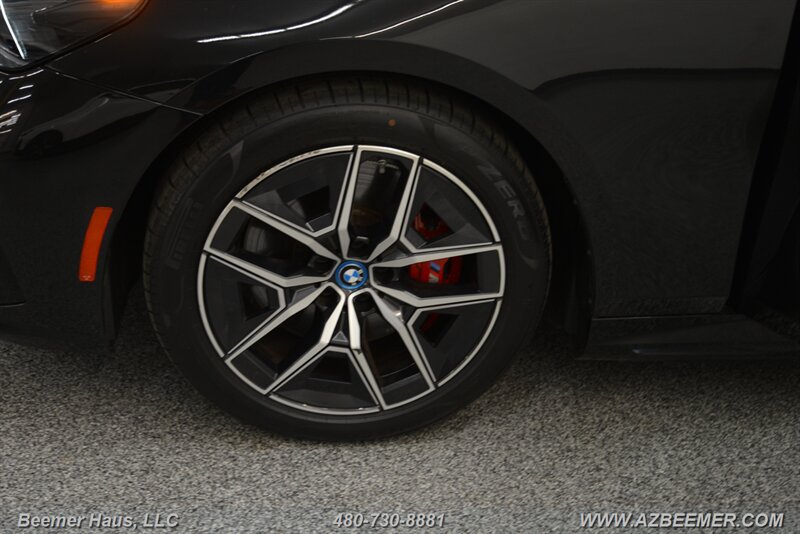 Used 2024 BMW i5 M60 w/ Premium Package AWD/4WD image 42