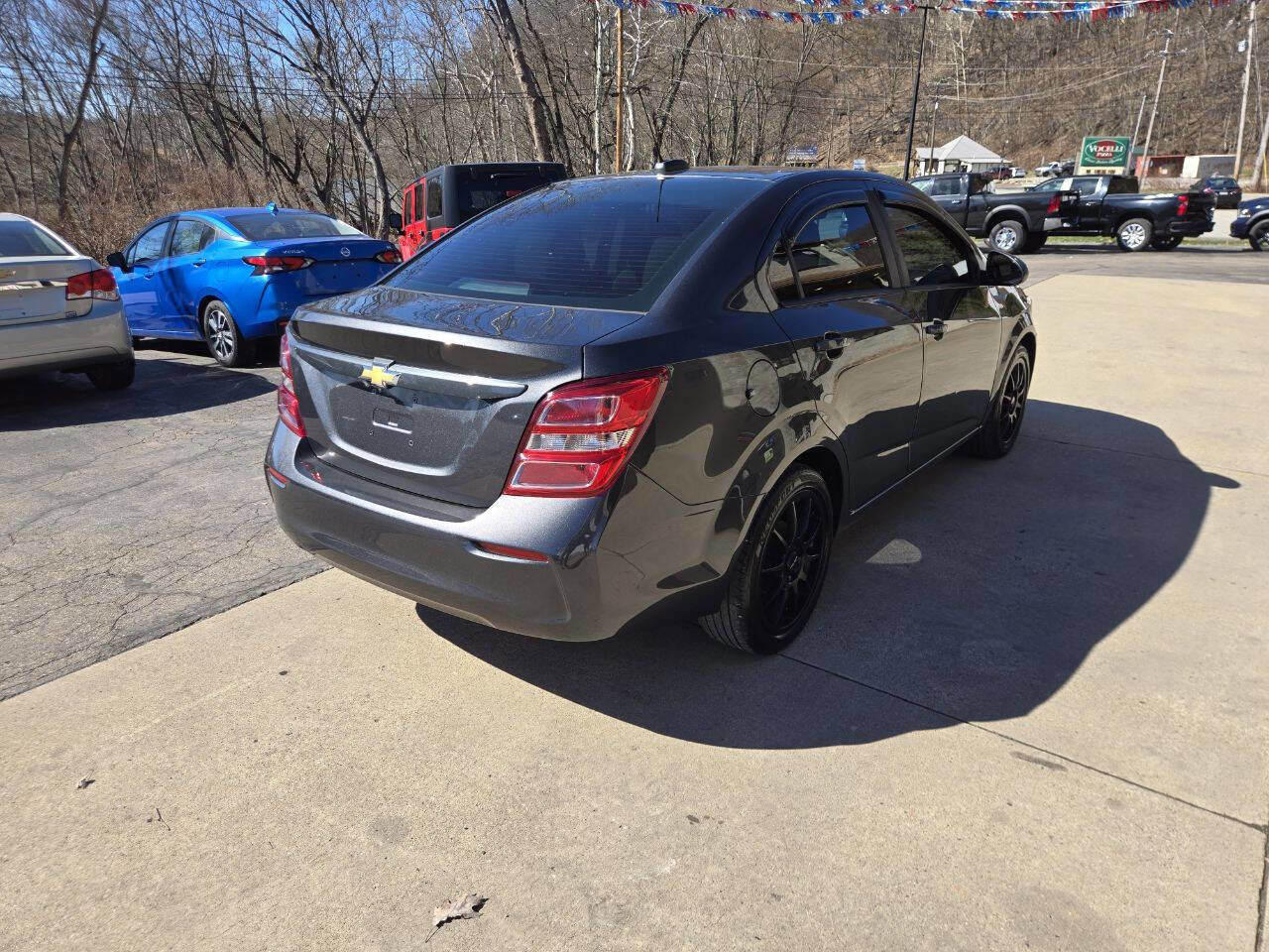 Used 2018 Chevrolet Sonic LS FWD image 8