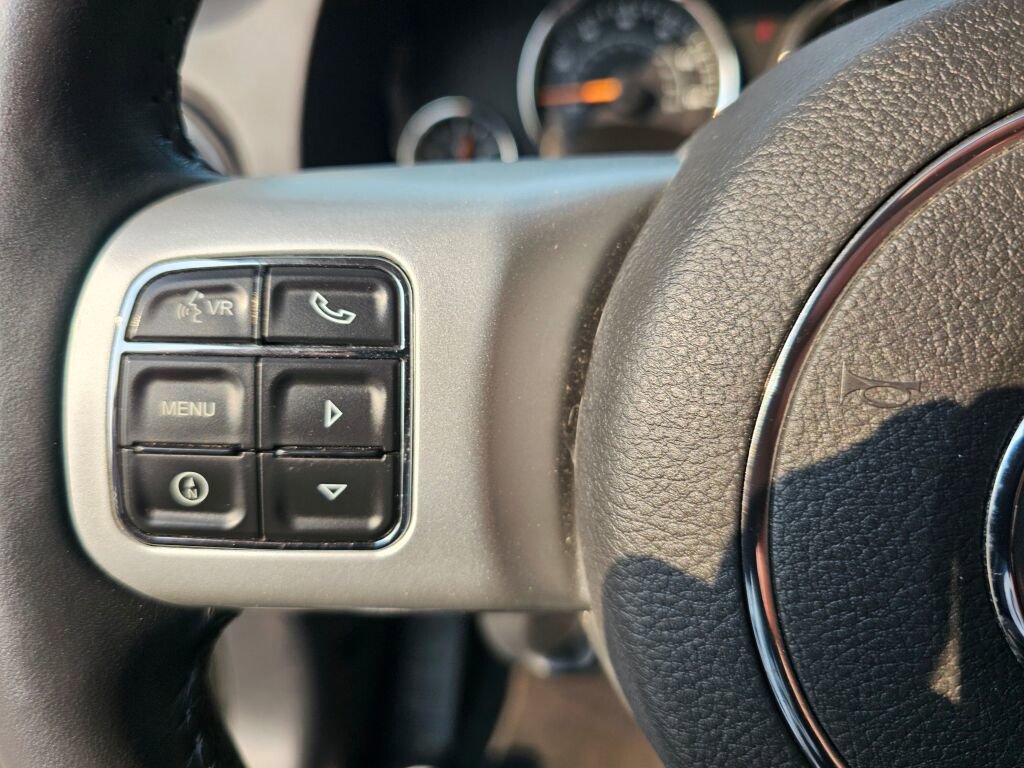 Used 2016 Jeep Compass High Altitude image 24