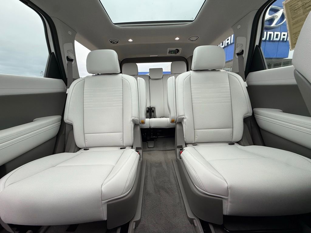 Used 2026 Hyundai Palisade Limited image 29