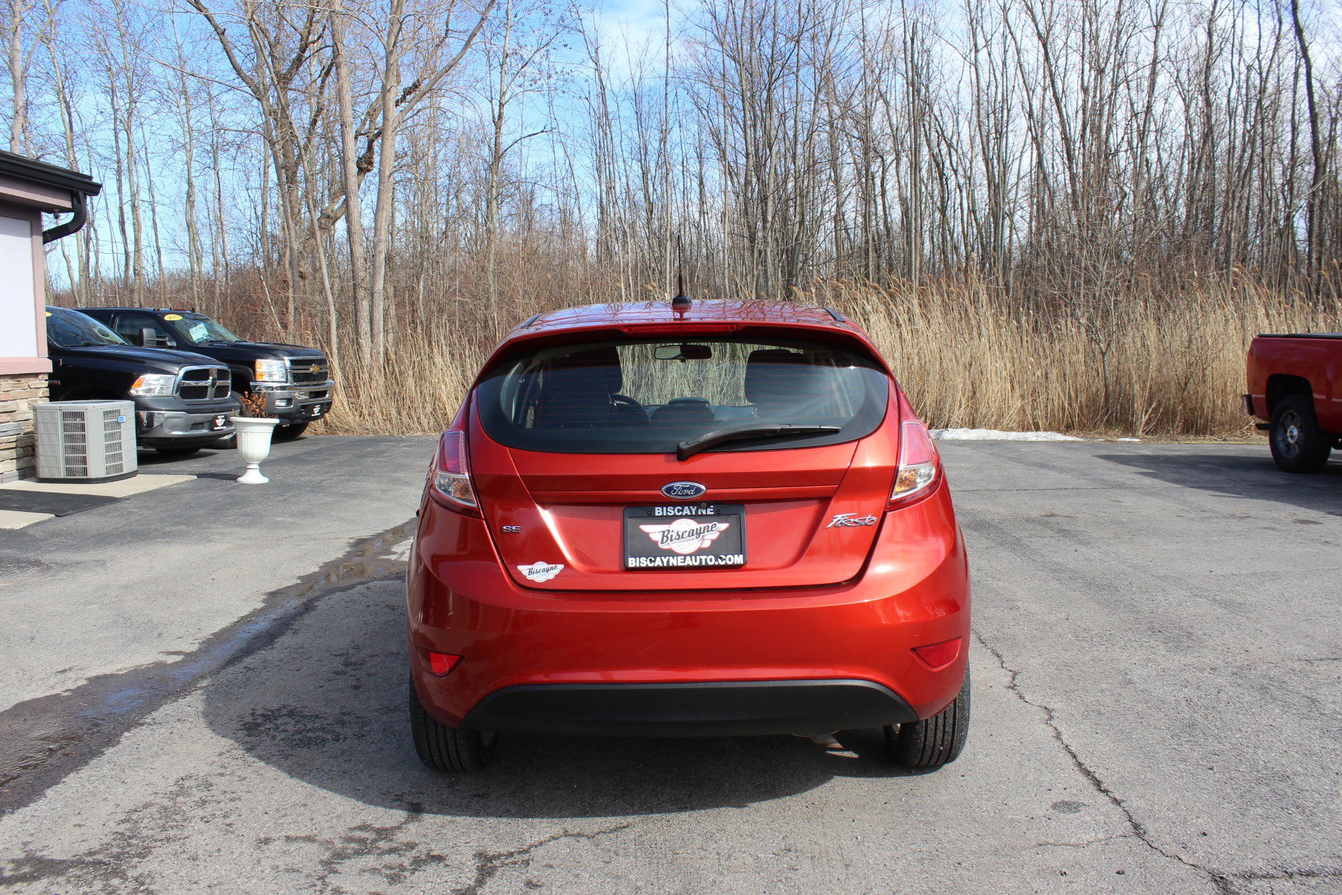 Used 2018 Ford Fiesta SE w/ Equipment Group 201A image 6