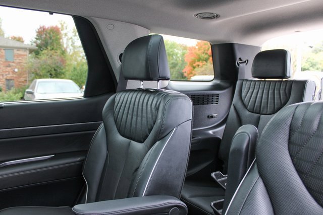 Used 2024 Hyundai Palisade Limited image 39