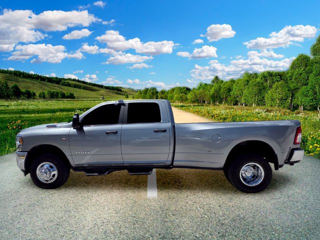 Certified 2024 RAM 3500 Big Horn w/ Bed Utility Group AWD/4WD image 3