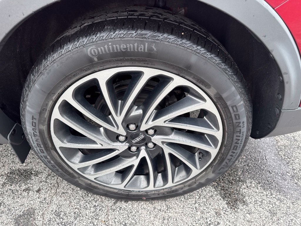 Used 2019 Lincoln Nautilus Reserve w/ Driver Assistance Package FWD image 51
