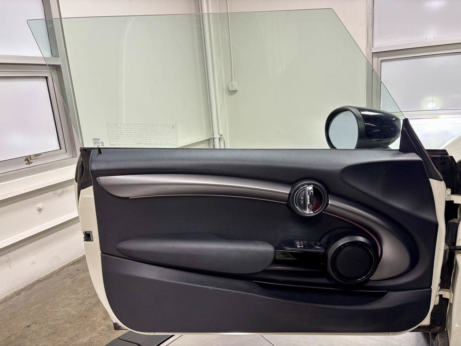 Used 2022 MINI Cooper S FWD image 13