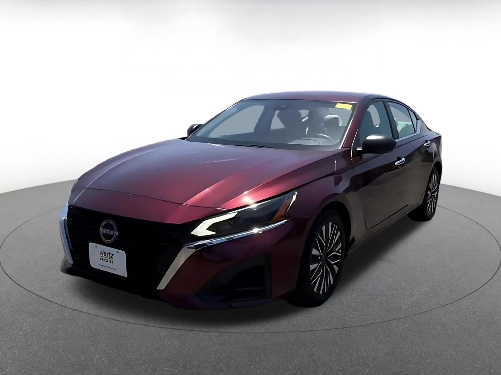 Used 2025 Nissan Altima 2.5 SV FWD image 7
