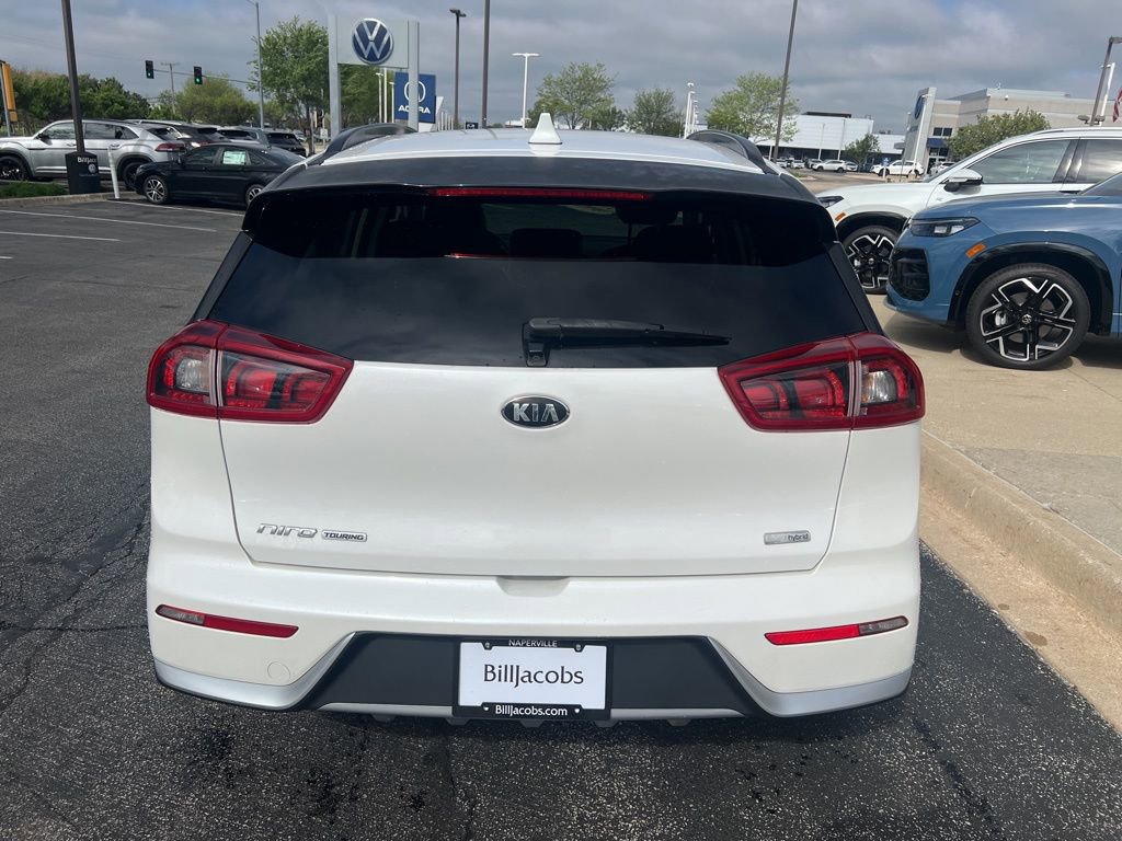 Used 2017 Kia Niro EX FWD image 5