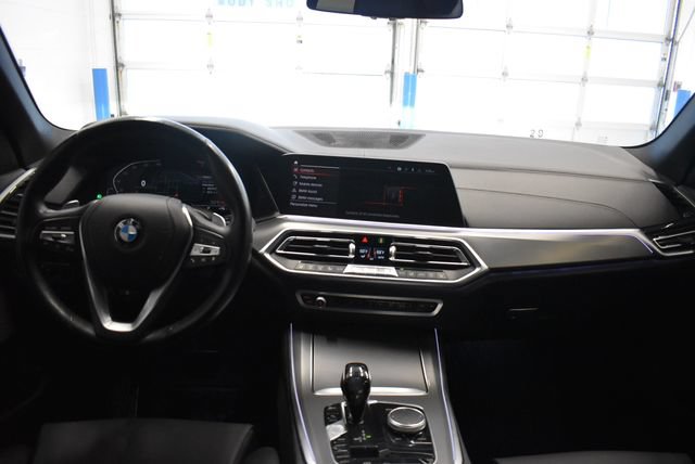 Used 2019 BMW X5 xDrive40i w/ Convenience Package AWD/4WD image 5