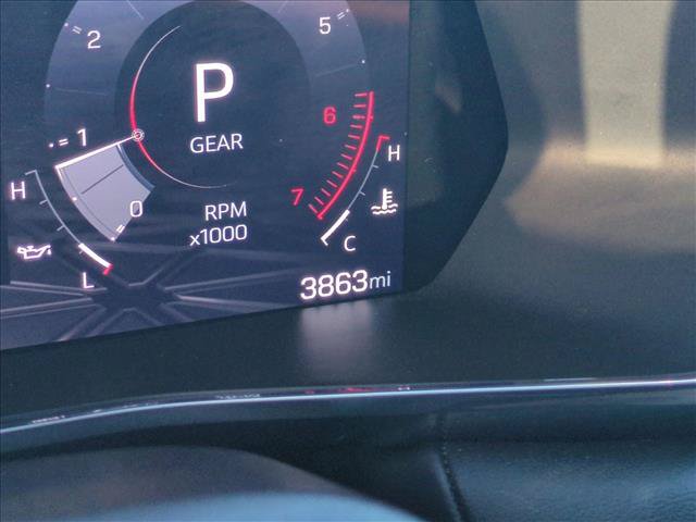 Used 2025 GMC Canyon Elevation RWD image 11