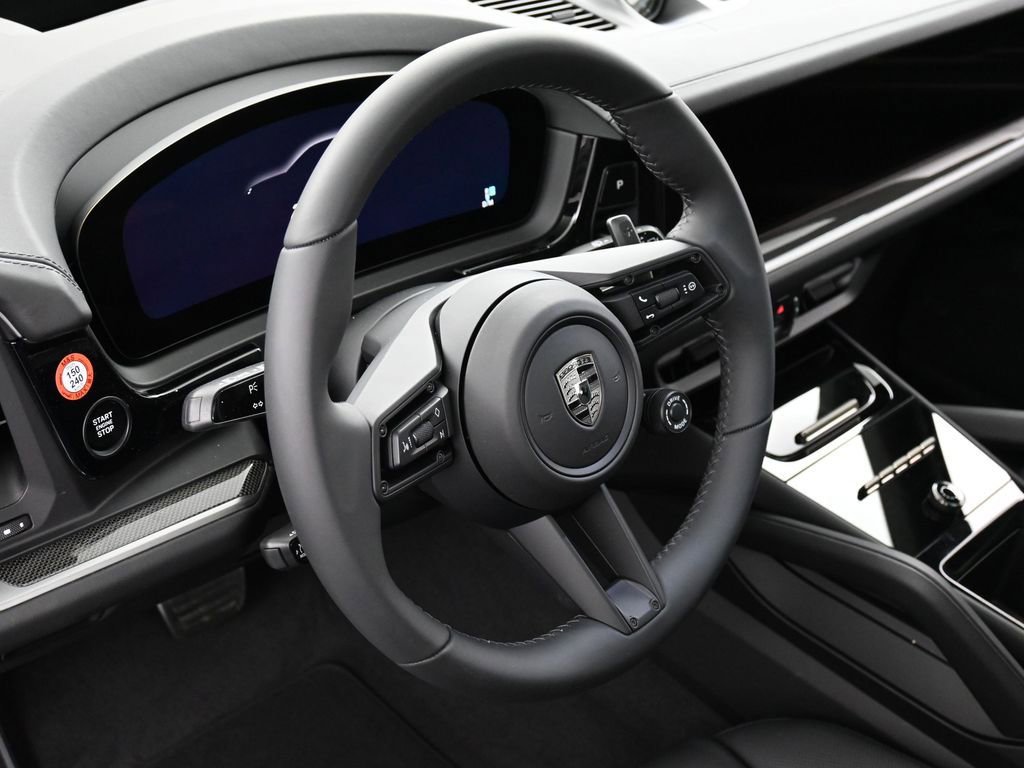 New 2025 Porsche Cayenne Turbo image 17