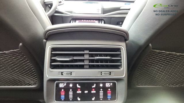 Used 2020 Audi Q8 Prestige w/ Prestige Package image 54