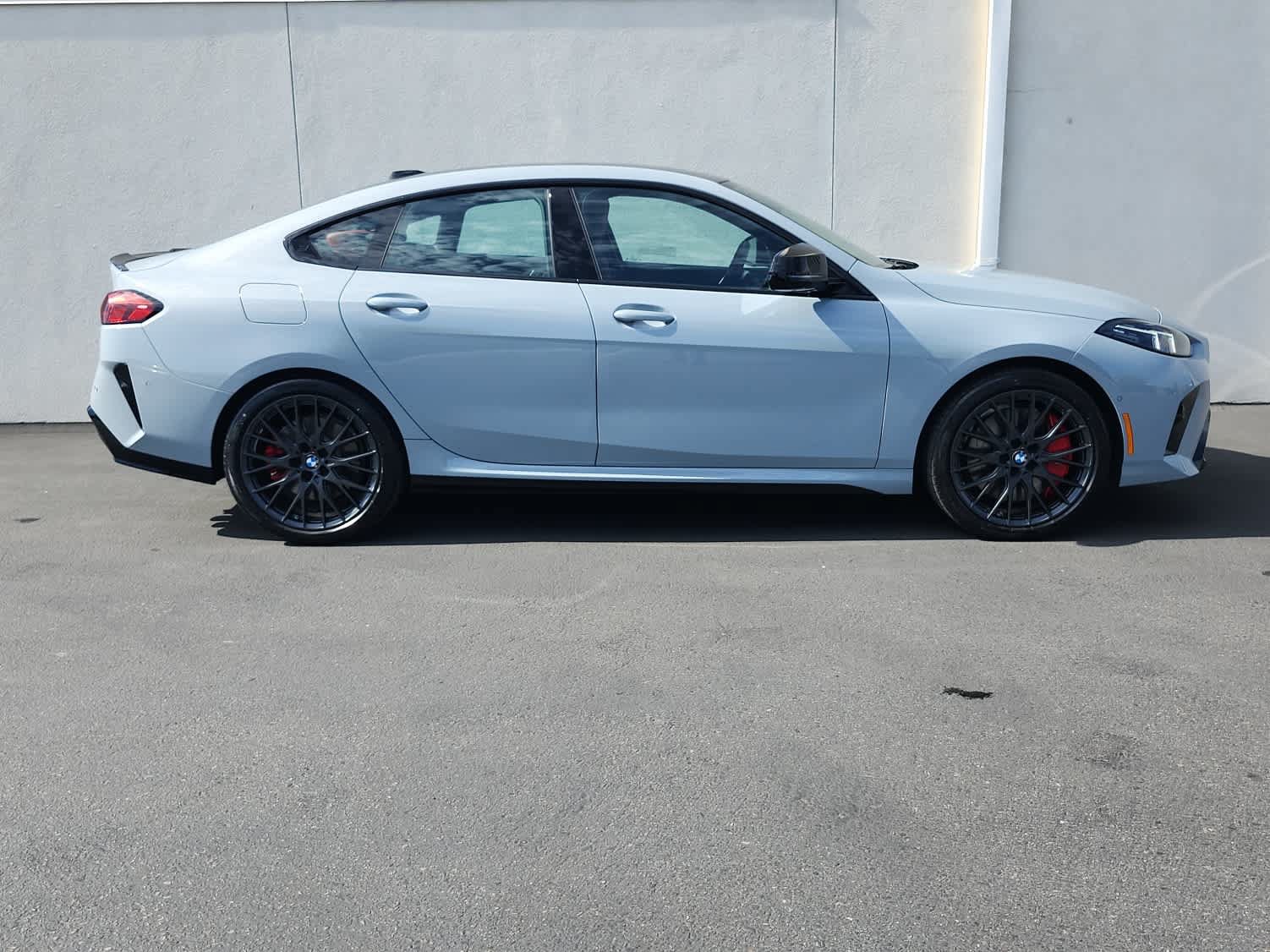 Used 2026 BMW M235i xDrive w/ Technology Package AWD/4WD image 3