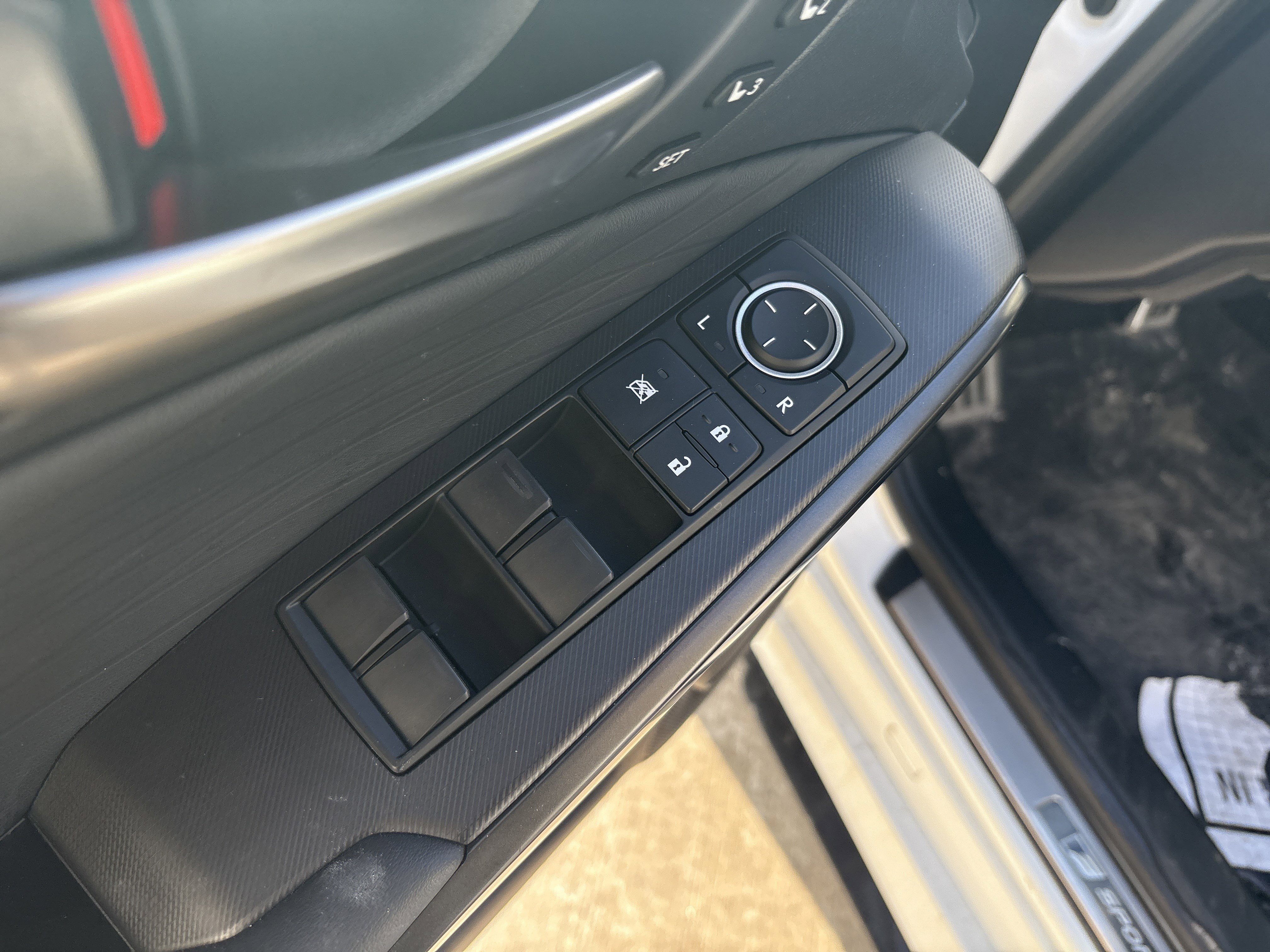 Certified 2022 Lexus IS 350 F Sport w/ Memory Package image 15