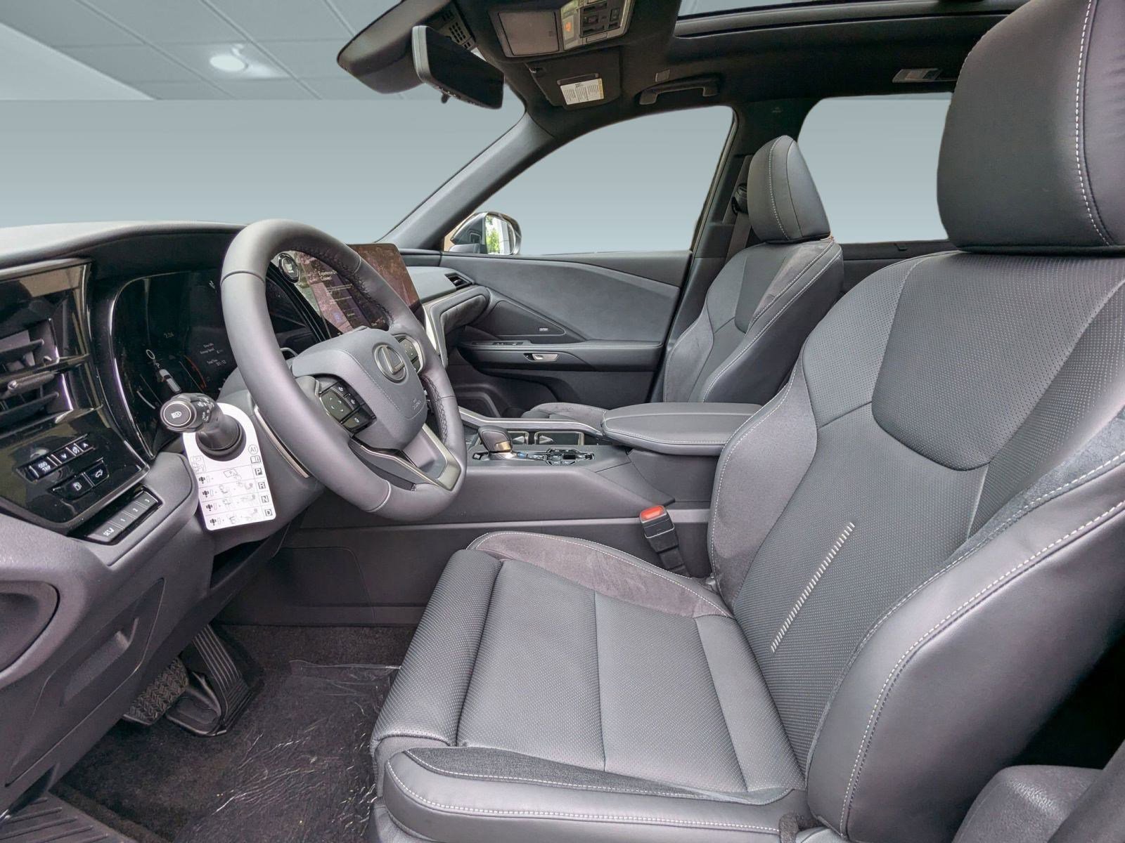 New 2025 Lexus TX 350 AWD image 5