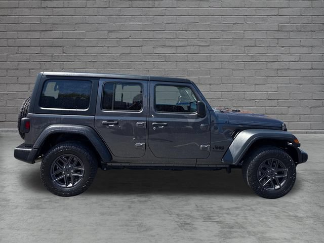 Used 2024 Jeep Wrangler Unlimited Sport AWD/4WD image 8