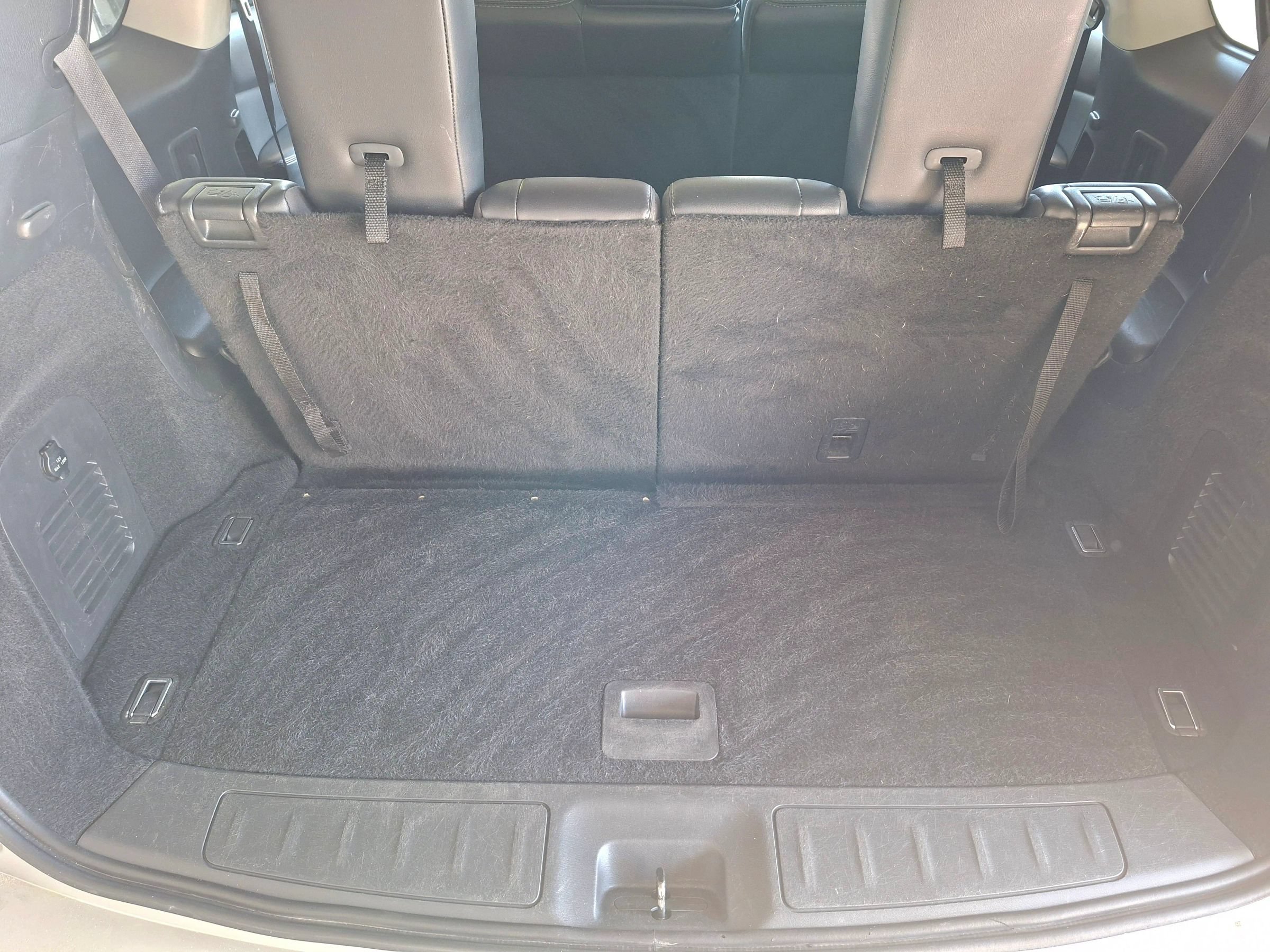 Used 2019 Nissan Pathfinder SL FWD image 14