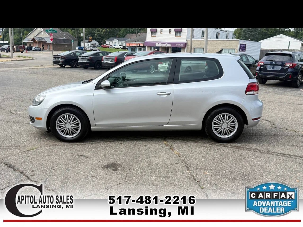 Used 2012 Volkswagen Golf 2-Door FWD image 5