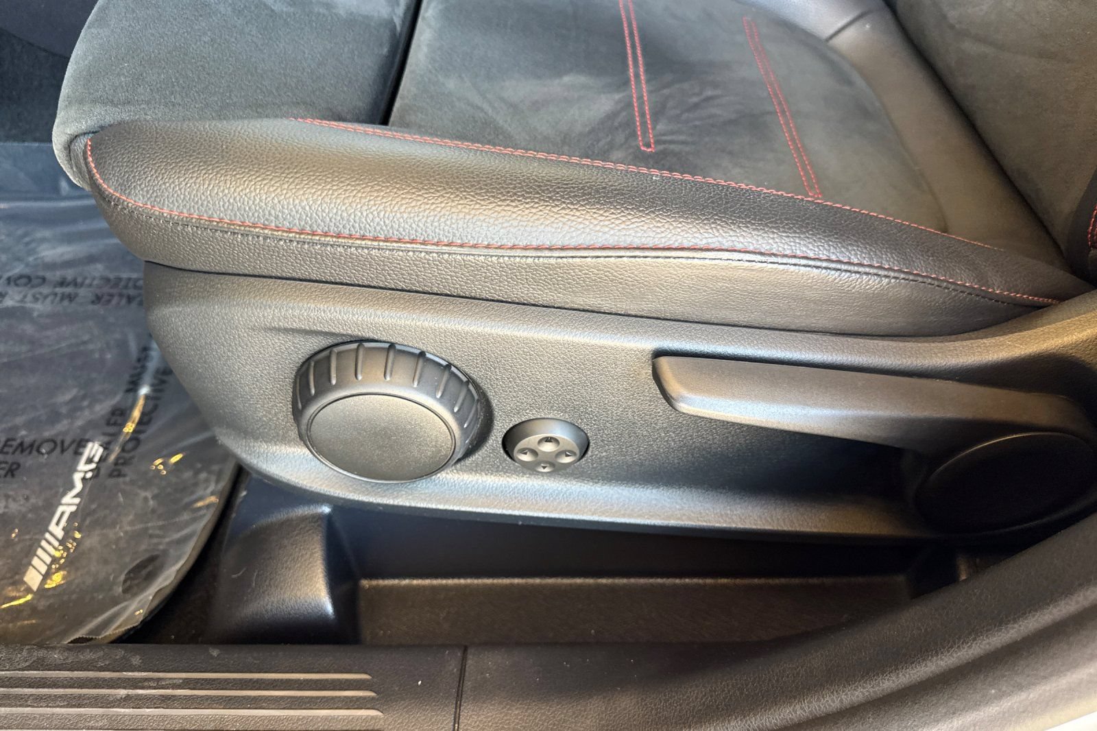 Used 2022 Mercedes-Benz GLA 250 4MATIC image 13