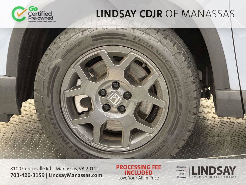 Used 2025 Honda Pilot TrailSport image 9