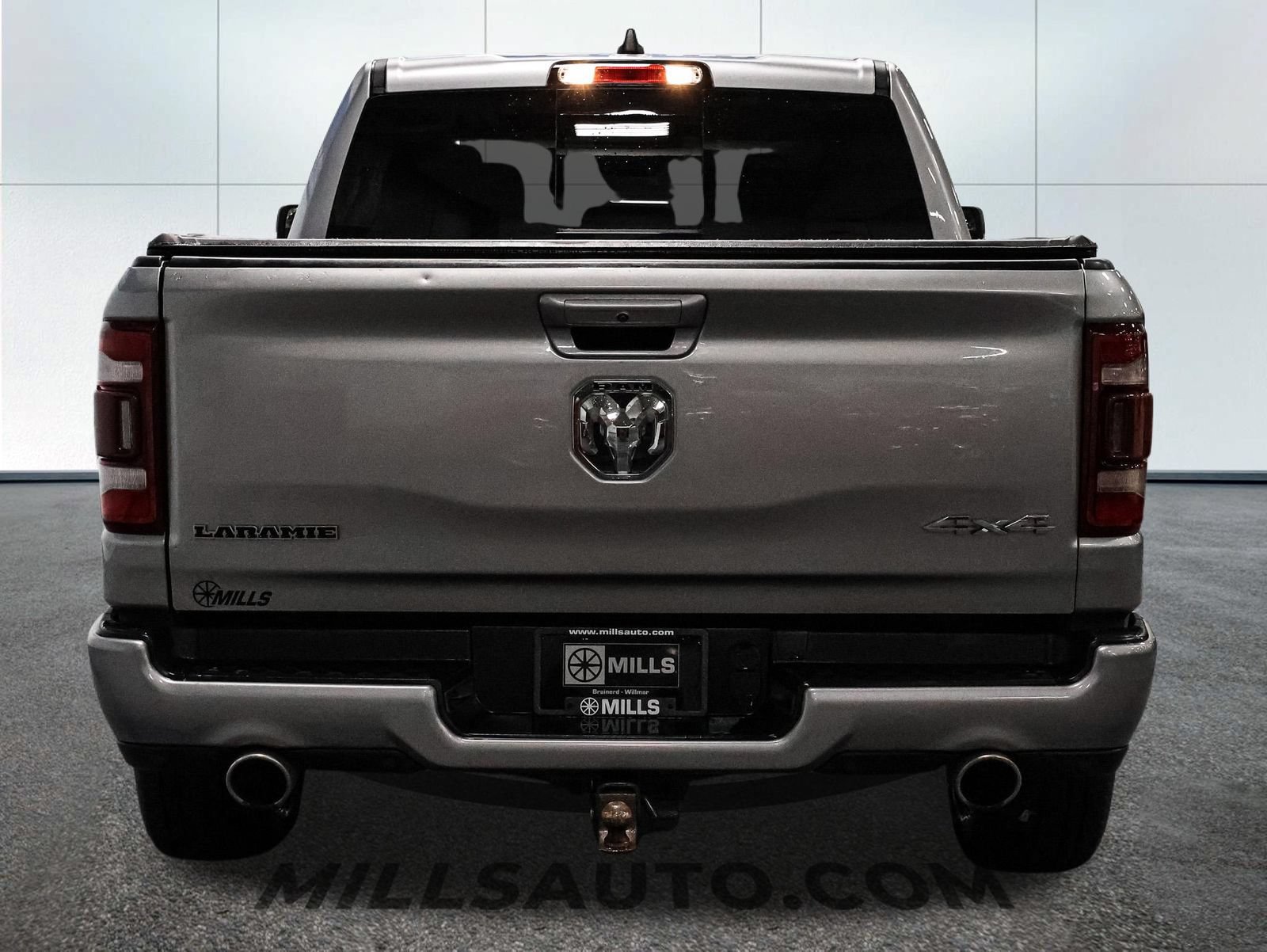 Used 2021 RAM 1500 Laramie w/ Sport Appearance Package AWD/4WD image 7