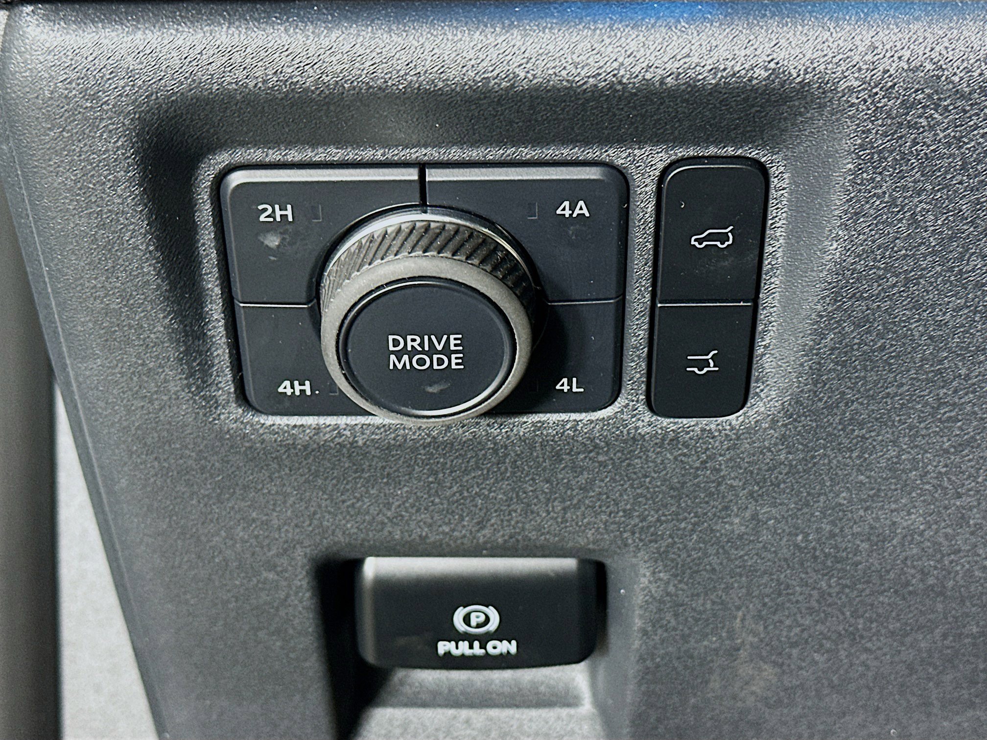 Used 2025 Ford Expedition Platinum AWD/4WD image 17
