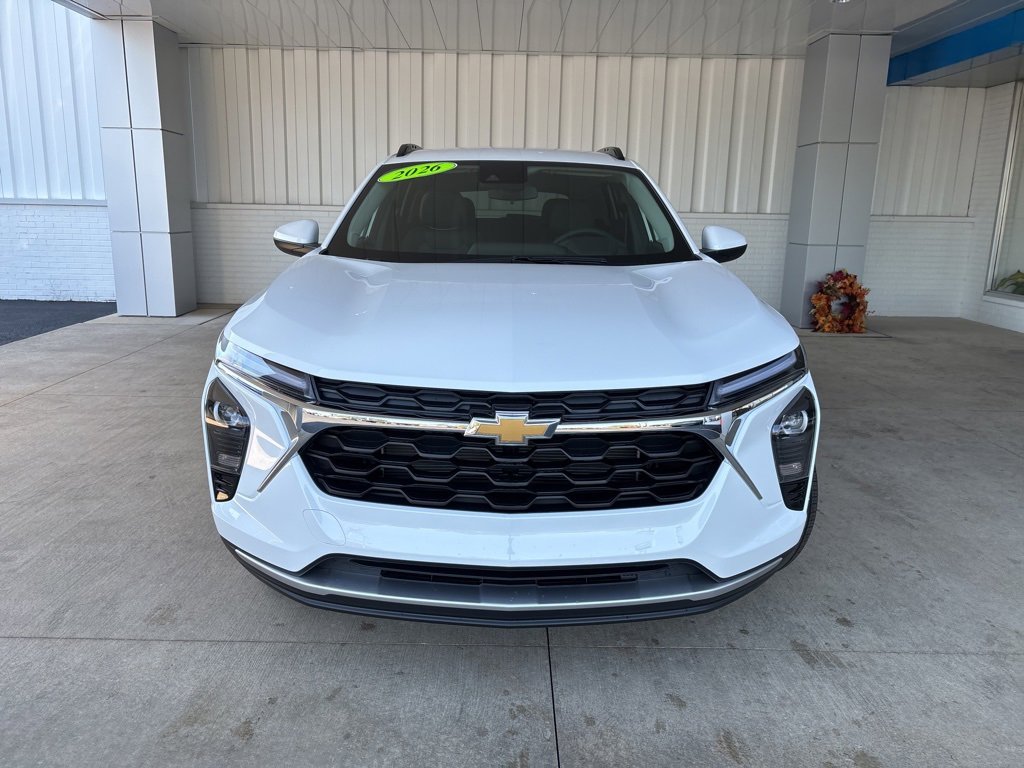 New 2026 Chevrolet Trax LT w/ Driver Confidence Package image 2