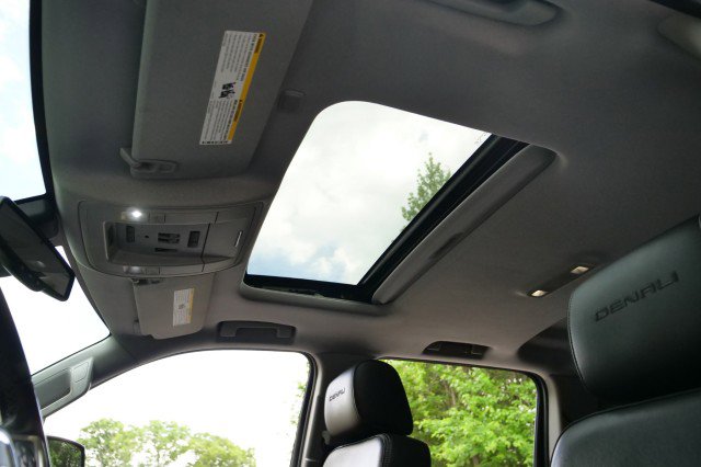 Used 2015 GMC Sierra 1500 Denali w/ Driver Alert Package image 7