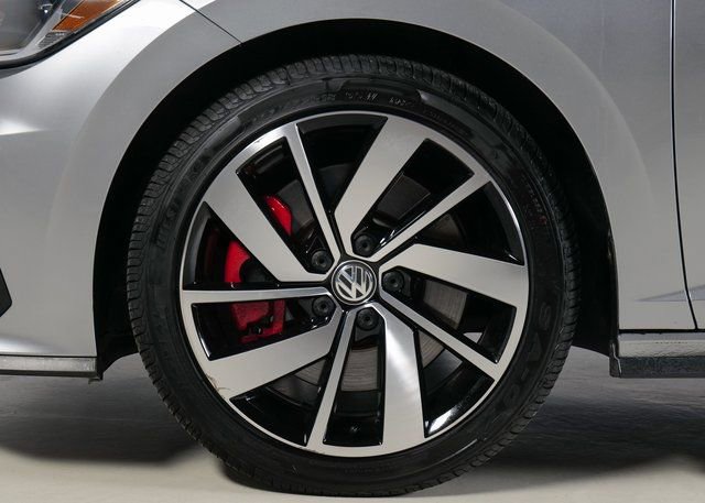 Used 2021 Volkswagen Jetta GLI Autobahn image 31